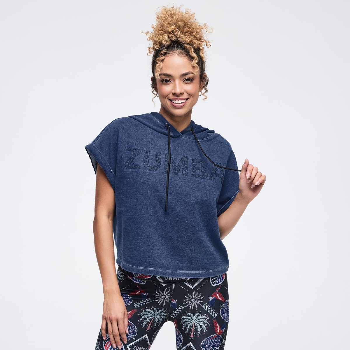 Latin Movement Short Sleeve Crop Pullover Hoodie