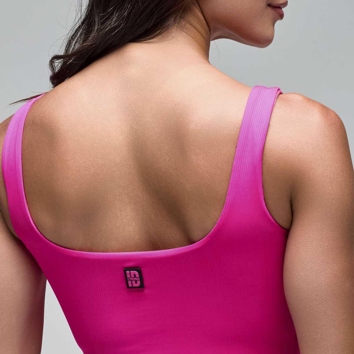 STRONG iD Square Neck Crop Tank With Shelf Bra