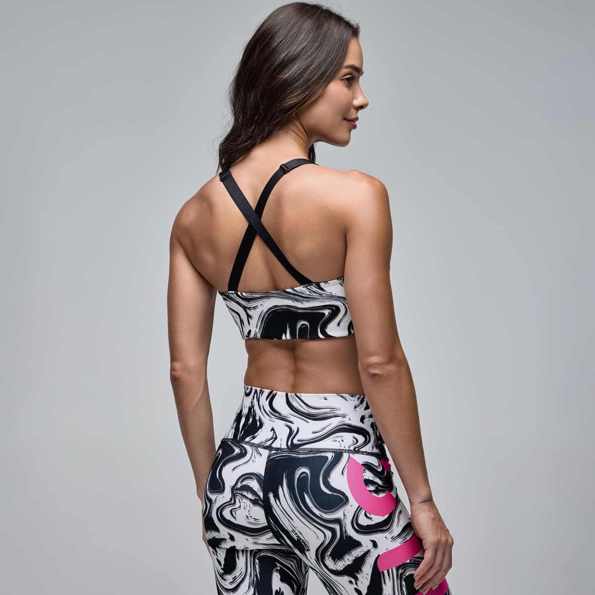 STRONG iD Scoop Neck Cross Back Bra